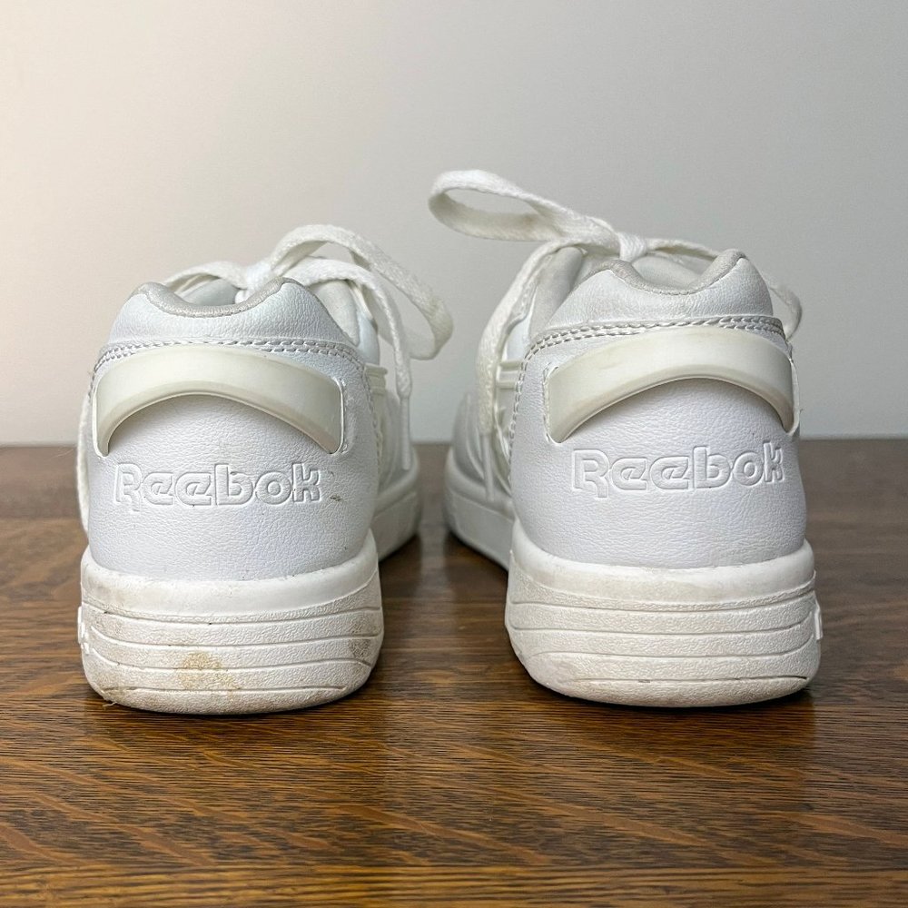 Reebok classic sneaks white size 5.5 women's/3K kids - Picture 5 of 8